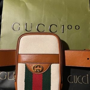 Gucci Authentic tan and caramel belt bag.